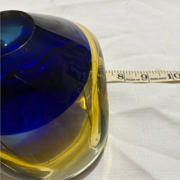 Vintage Glass Art Elegant Blue and Yellow Glass Bowl - Picture 5 of 5